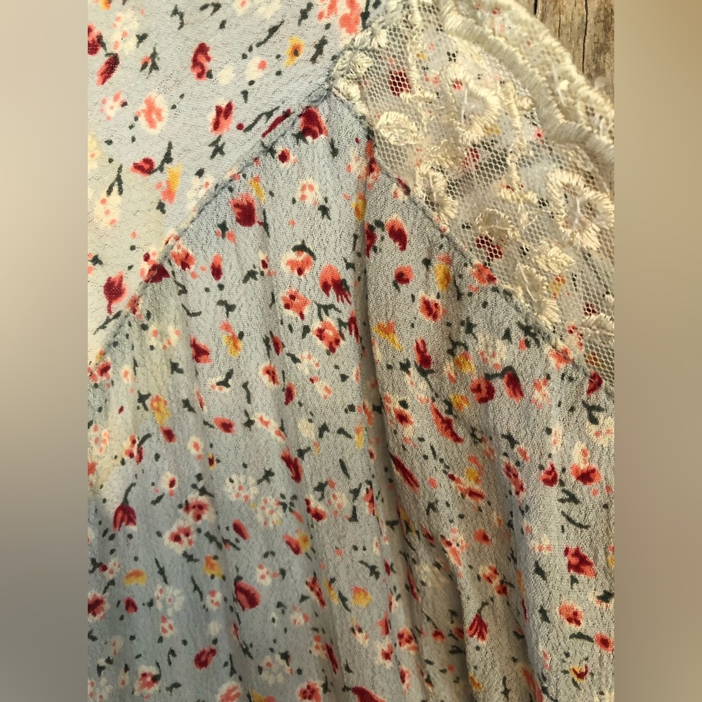 Feminine prairie style summer dress size M